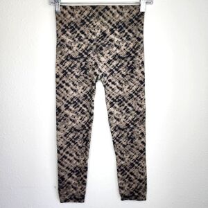 Spanx Cropped Capri Leggings Black Green Medium